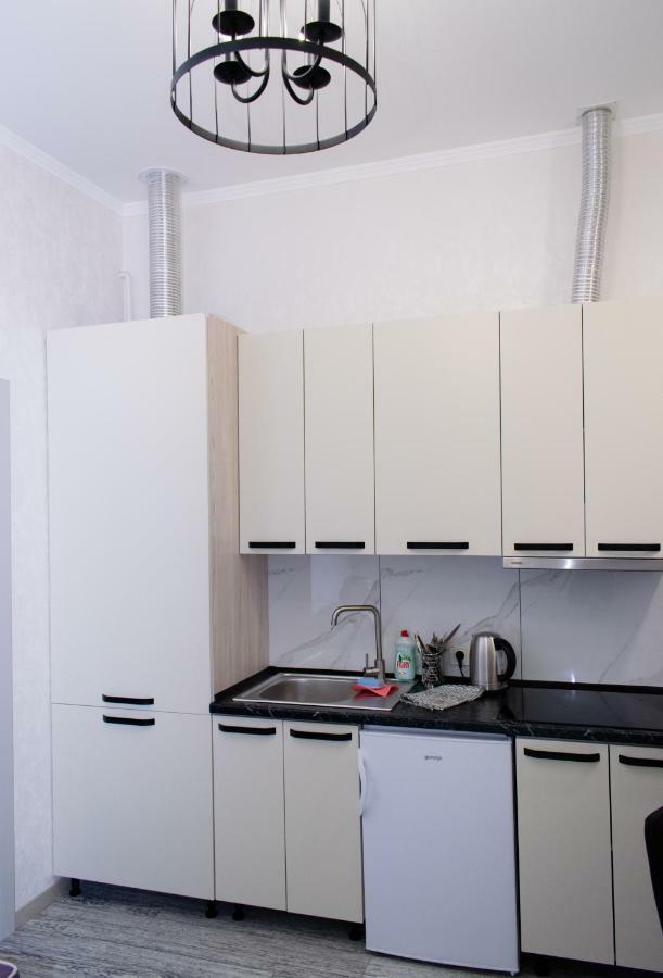 Apartment Barvy Lvova On Kostyushka St Kültér fotó