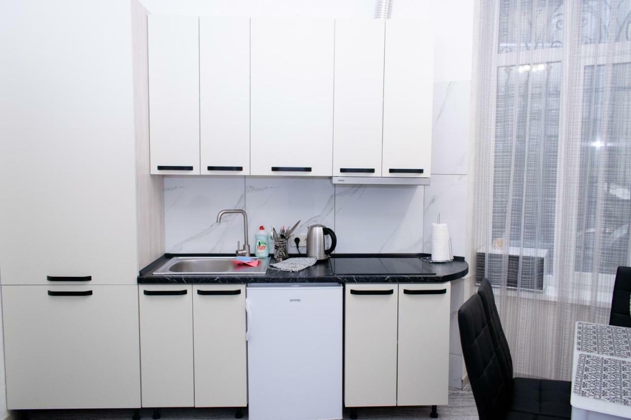 Apartment Barvy Lvova On Kostyushka St Kültér fotó