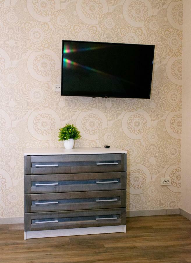 Apartment Barvy Lvova On Kostyushka St Kültér fotó